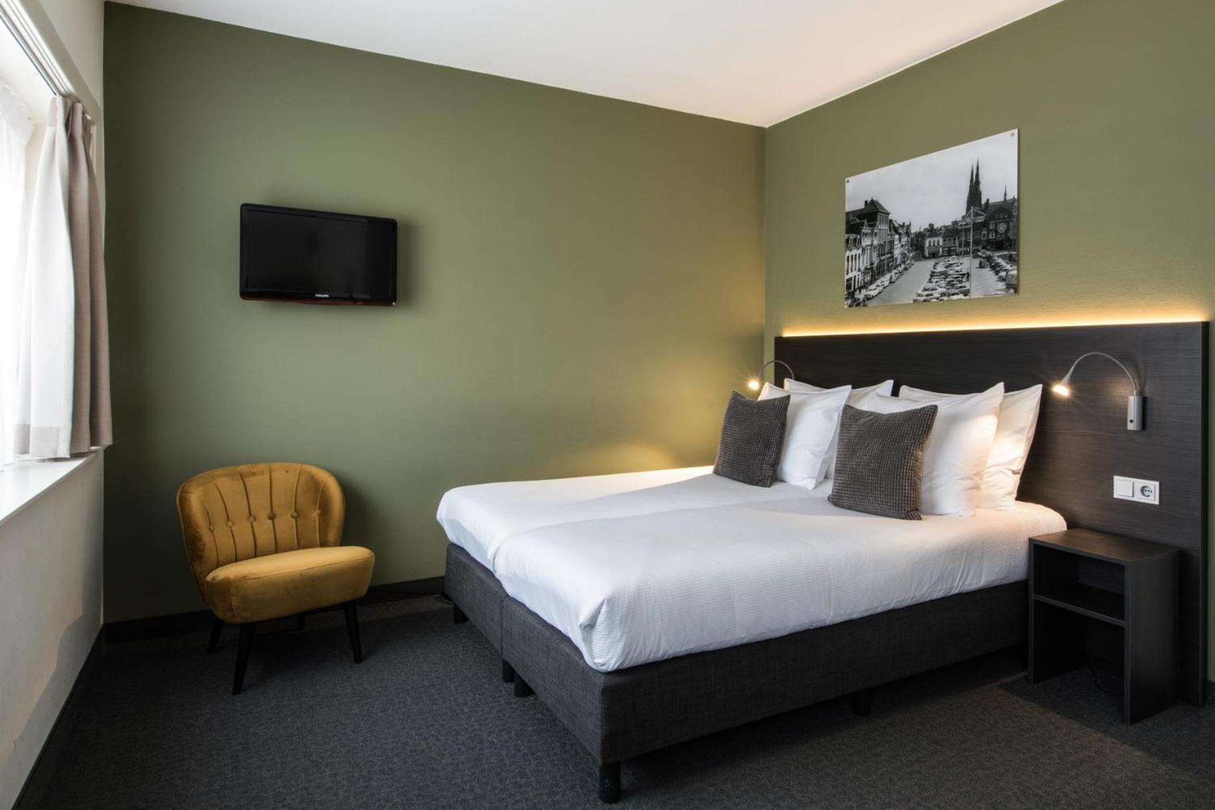 Twin Room,1180811203:JPEG