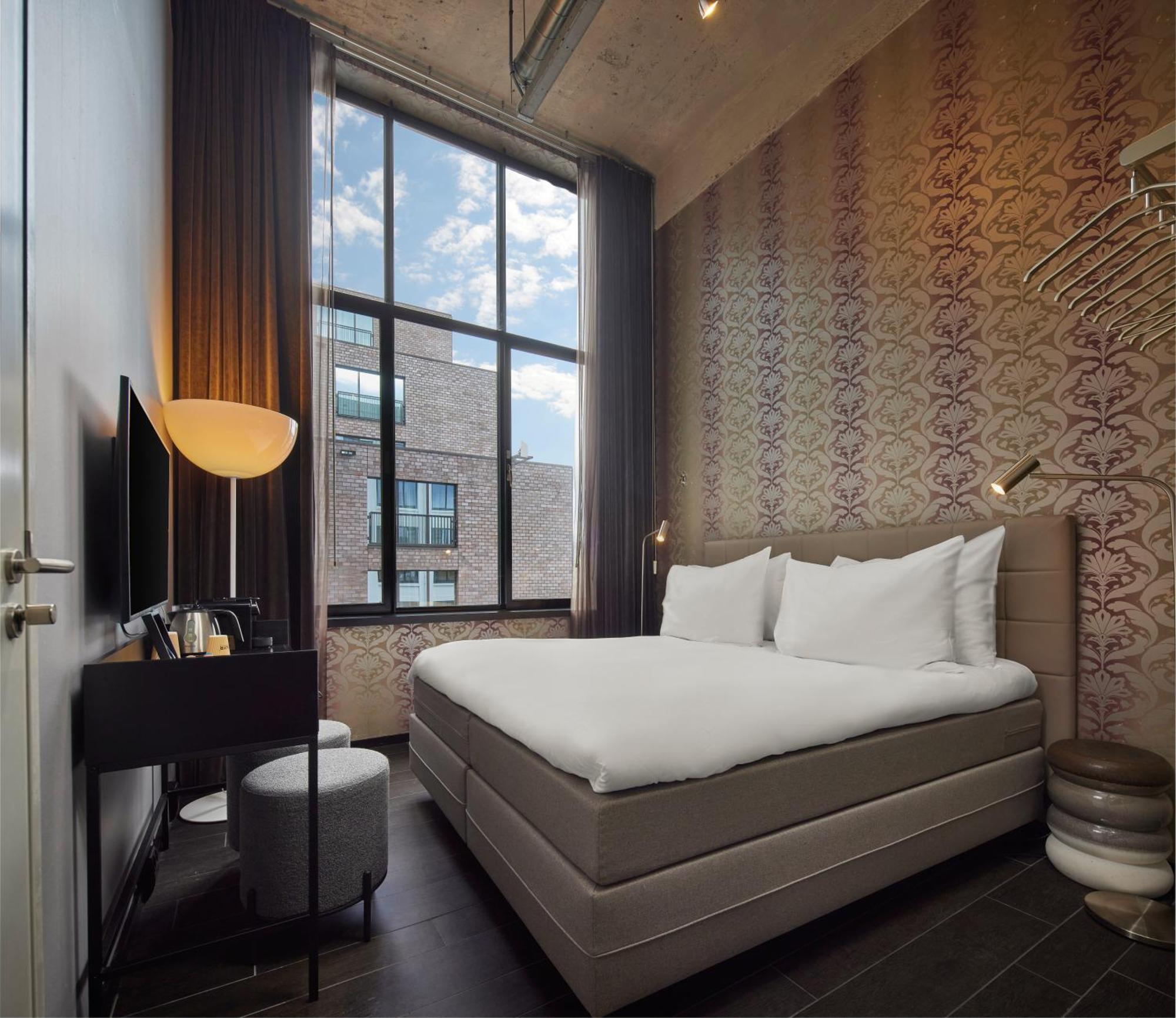 Double Room,1689829350:JPEG